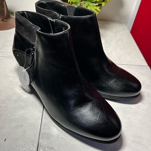 London Fog chugga Boots